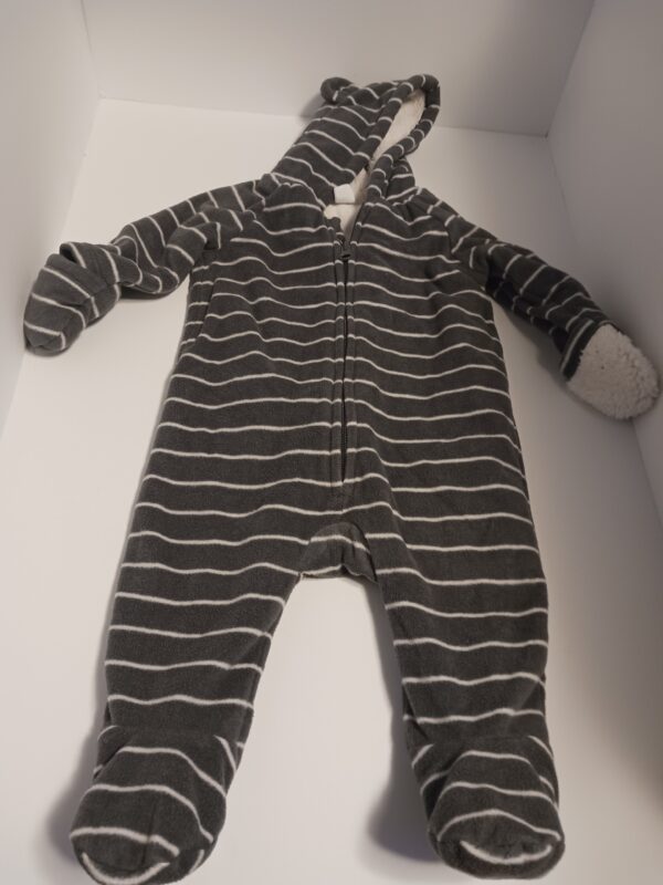 OLD NAVY 3-6 MONTH FLEECE LINED SNOWSUIT - Image 3